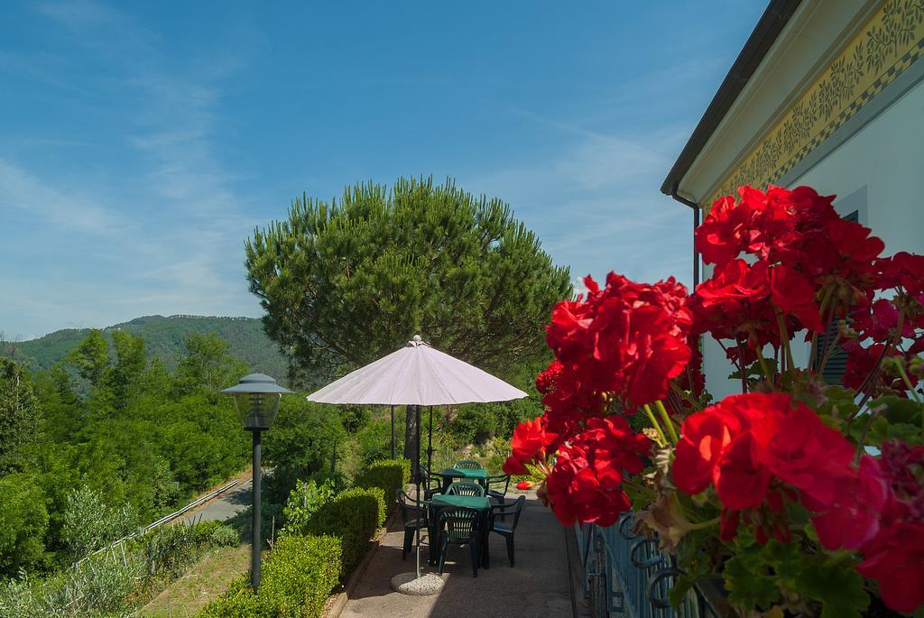 Gli Ulivi Di Montalbano Vila La Spezia Exterior foto